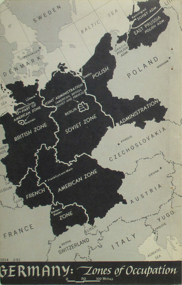 Eine farbcodierte Karte von Deutschland, unterteilt in Besatzungszonen nach dem Zweiten Weltkrieg, mit beschrifteten Städten und geografischen Merkmalen.