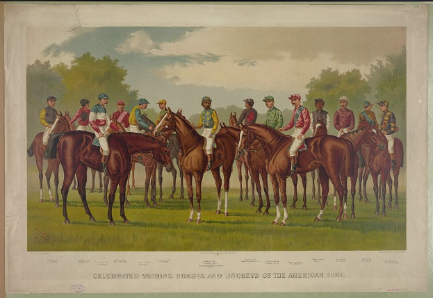 Eine Gruppe von Menschen, die auf Pferden über ein grünes Feld mit Bäumen und einem blauen Himmel reitet, mit Text unten, der "Feiernder Siegerpferde und Jockeys der American Turf" lautet.